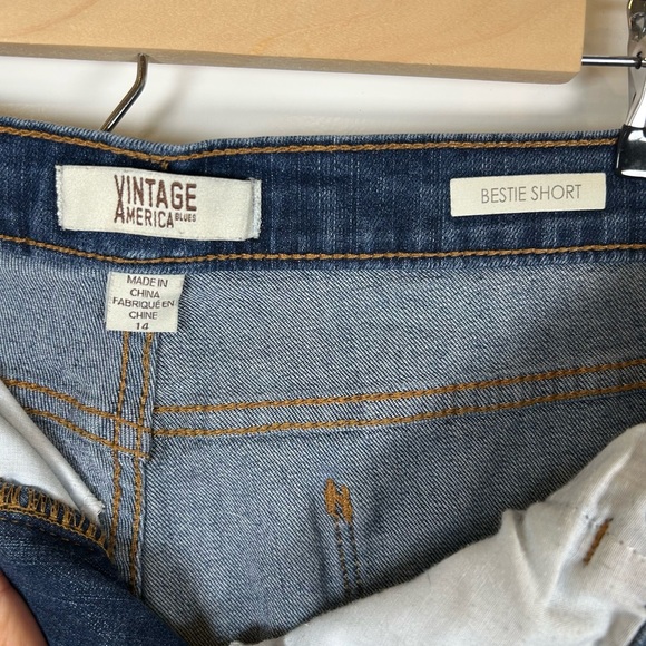 Vintage America Bestie Embroidered Denim Women Shorts Size 14 - Picture 6 of 8